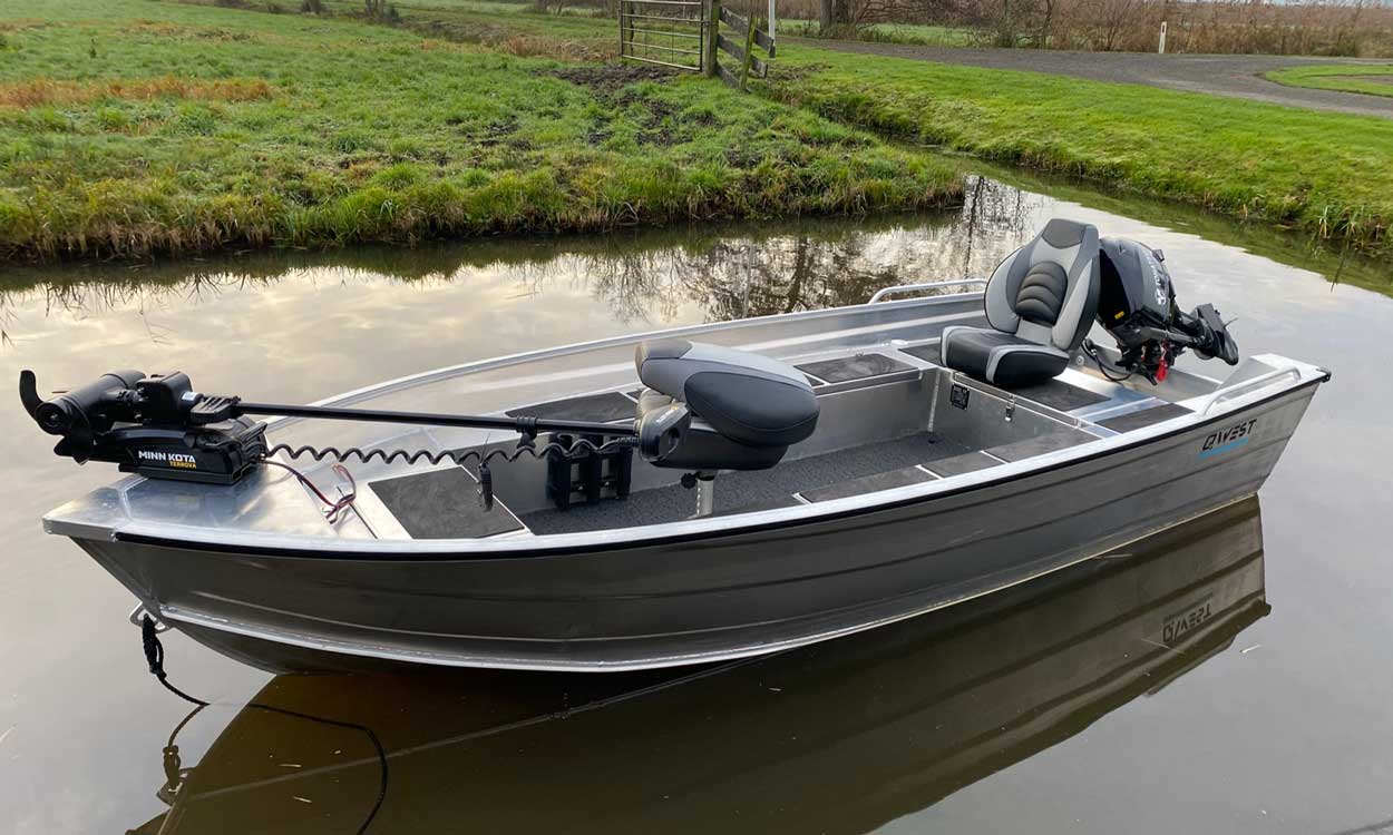 Aluminium_Boot_QWEST_Marine_RF-serie-bij-allround-watersport-7